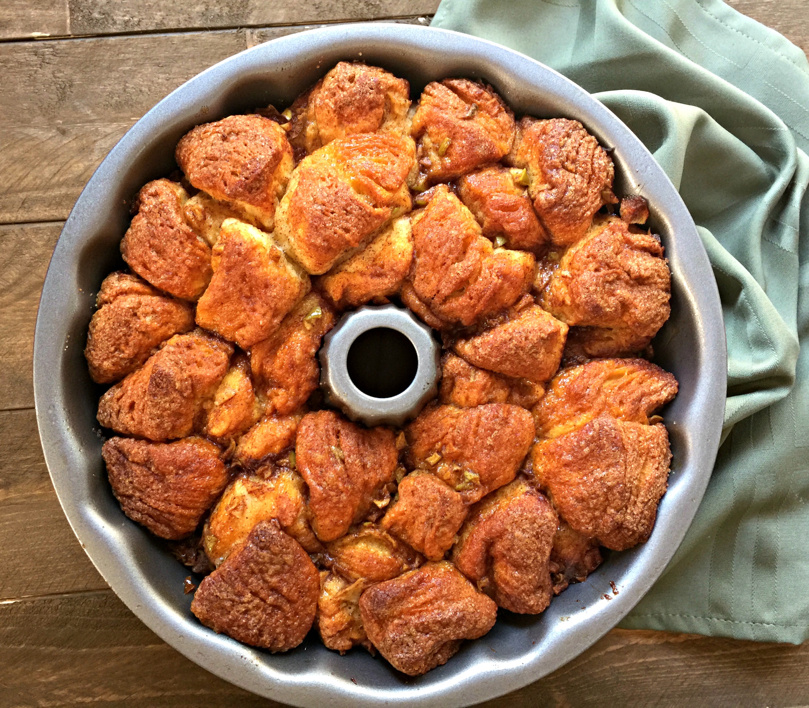 Simple apple cinnamon monkey bread made with biscuits